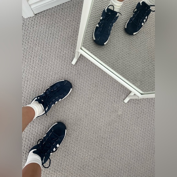 Adidas sneakers - Picture 7 of 9